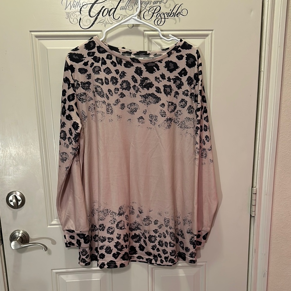 Tickled Teal Women's Long Sleeve Casual Loose Sweater‎ /Size L / Box 32-18